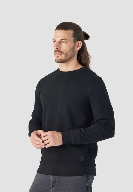 MICRO DOT SWEAT CREW - model