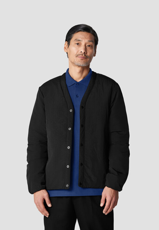 CORE TAG 365 JACKET - model