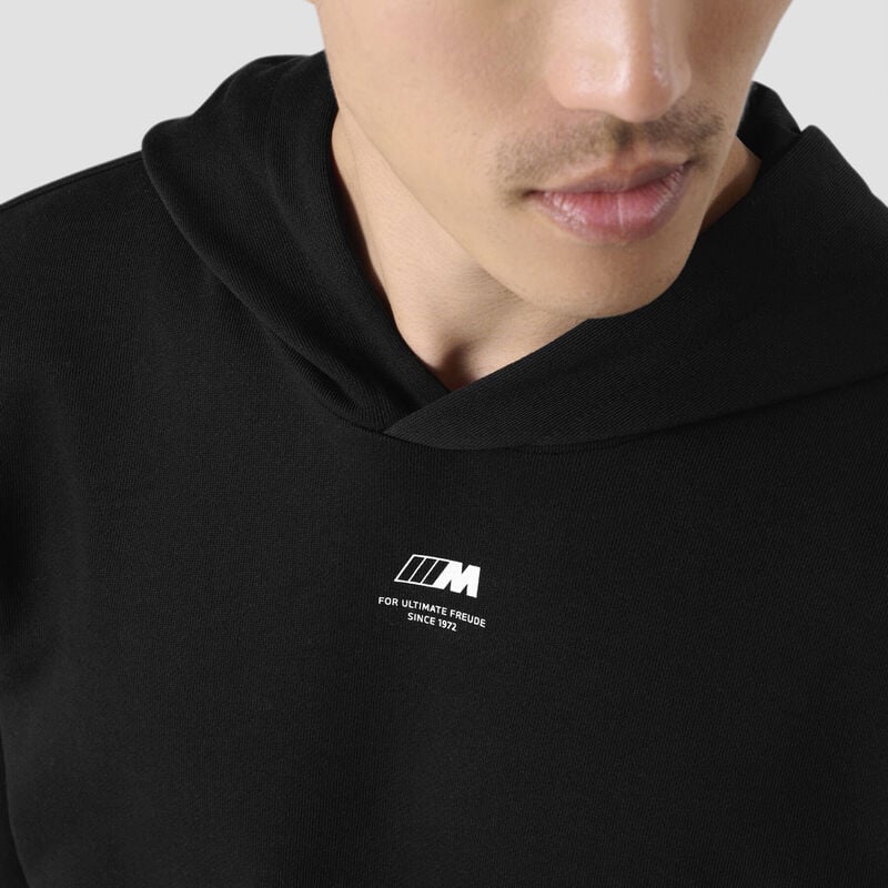 CORE MICRO M HOODIE - model