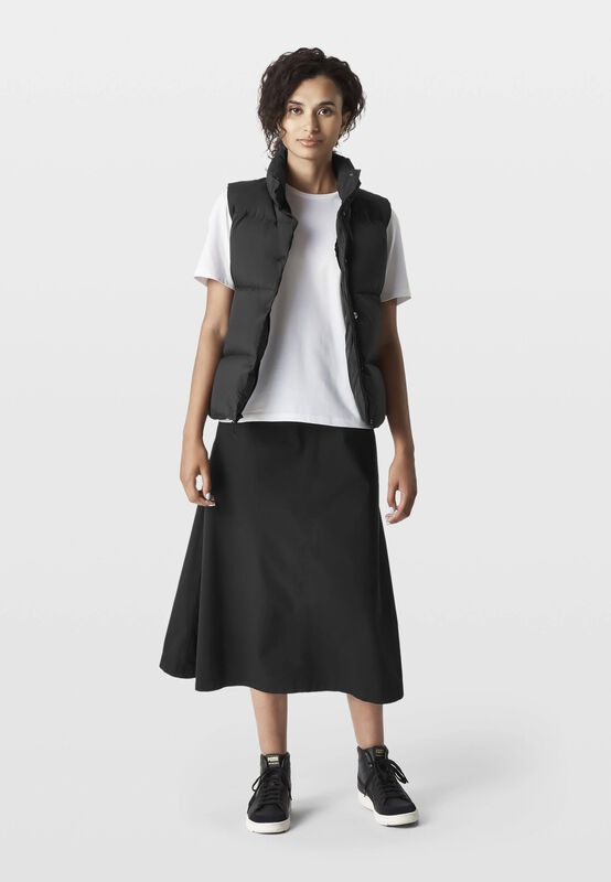 CORE TAG INSULATION GILET - model