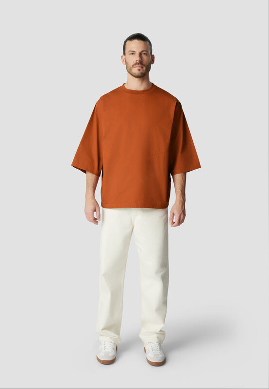 ARC HYBRID HALF SLEEVE - model