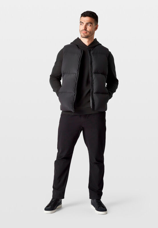 CORE TAG INSULATION GILET - model