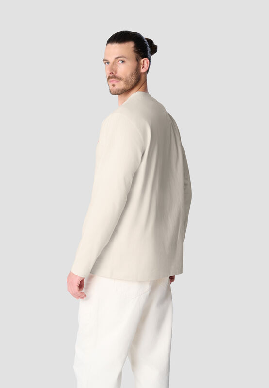 ARC RAW LS T-SHIRT - model