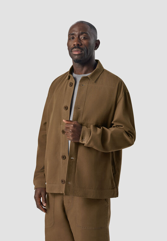 ARC WINTER SHIRT - model