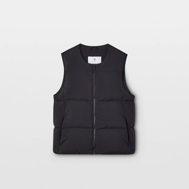 BMW Core Tag Insulation Gilet 24ss - BMW Lifestyle - Black XL for males - 8719203296890 - Fuel For Fans F1 Merchandise store