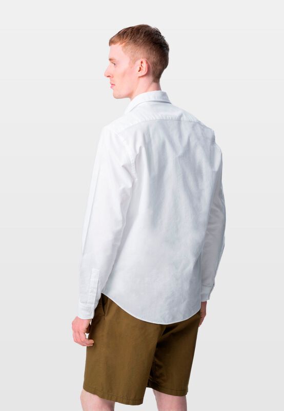 LONG SLEEVE SHIRT - model