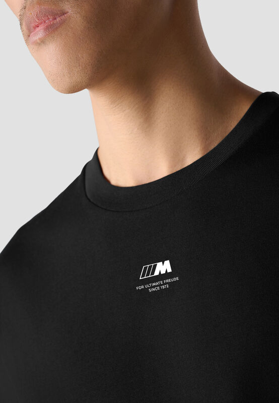 CORE MICRO M T-SHIRT - model