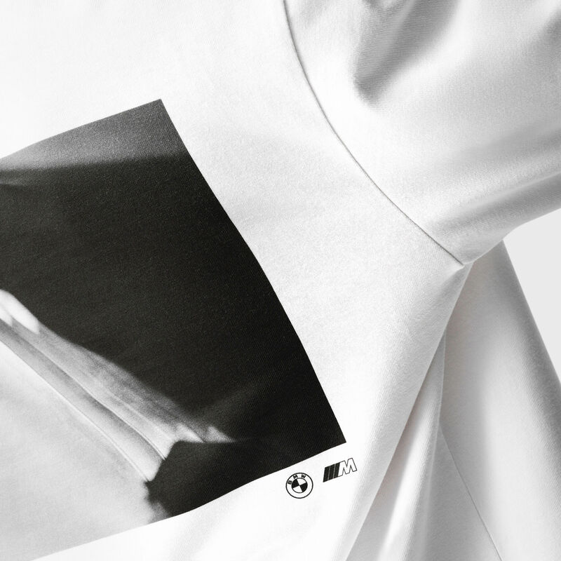 REVERSE M LS OVERSIZED T-SHIRT - model