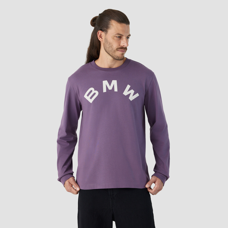 ARC OVERSIZED LS T-SHIRT - model