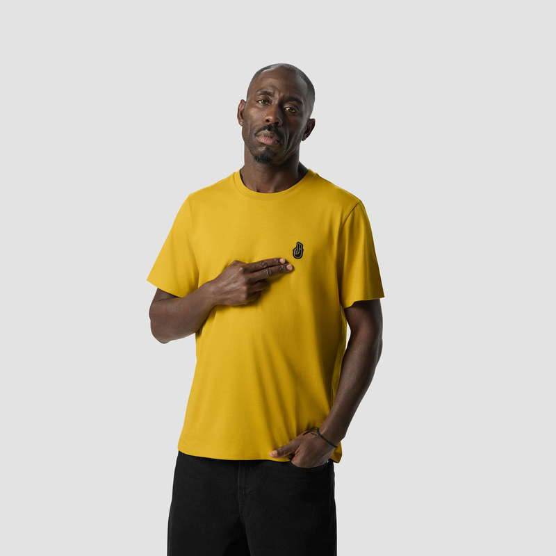 CORE MICRO RELIABLE T-SHIRT - model