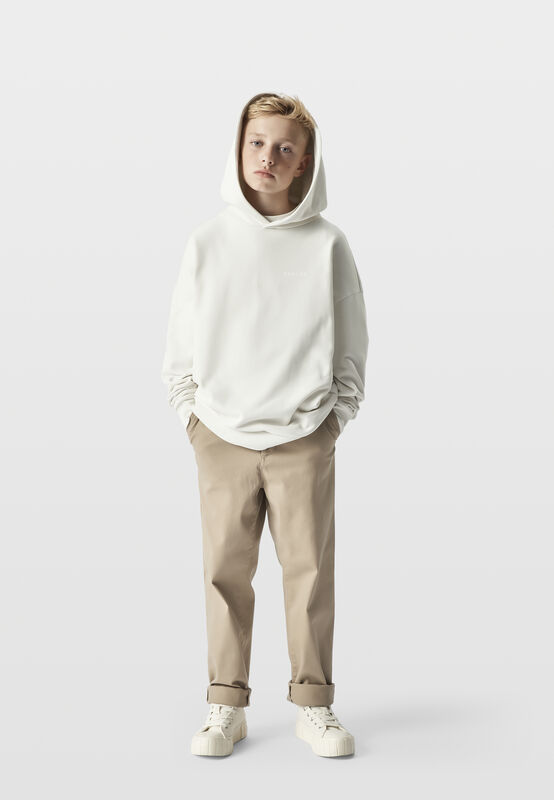 REVERSE DOT SWEAT HOODIE - model