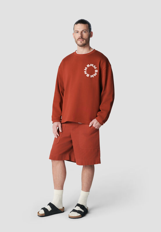 ARC RAW CREW SWEAT - model