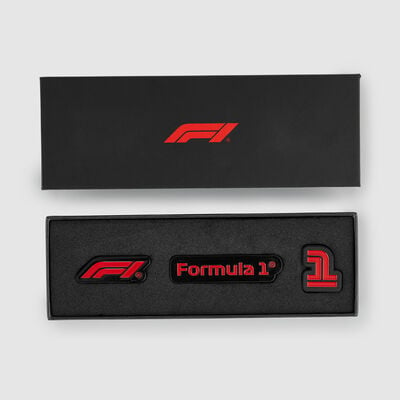 Formula 1® Pin Badge Set