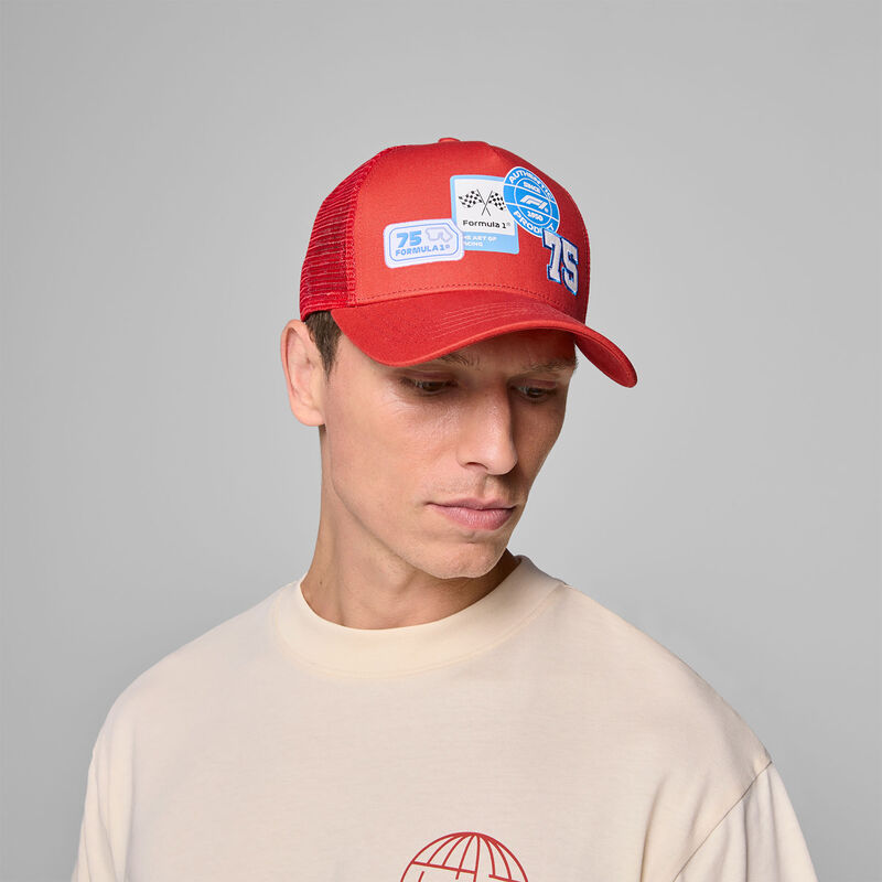 F1 FW HERITAGE TRUCKER CAP - red