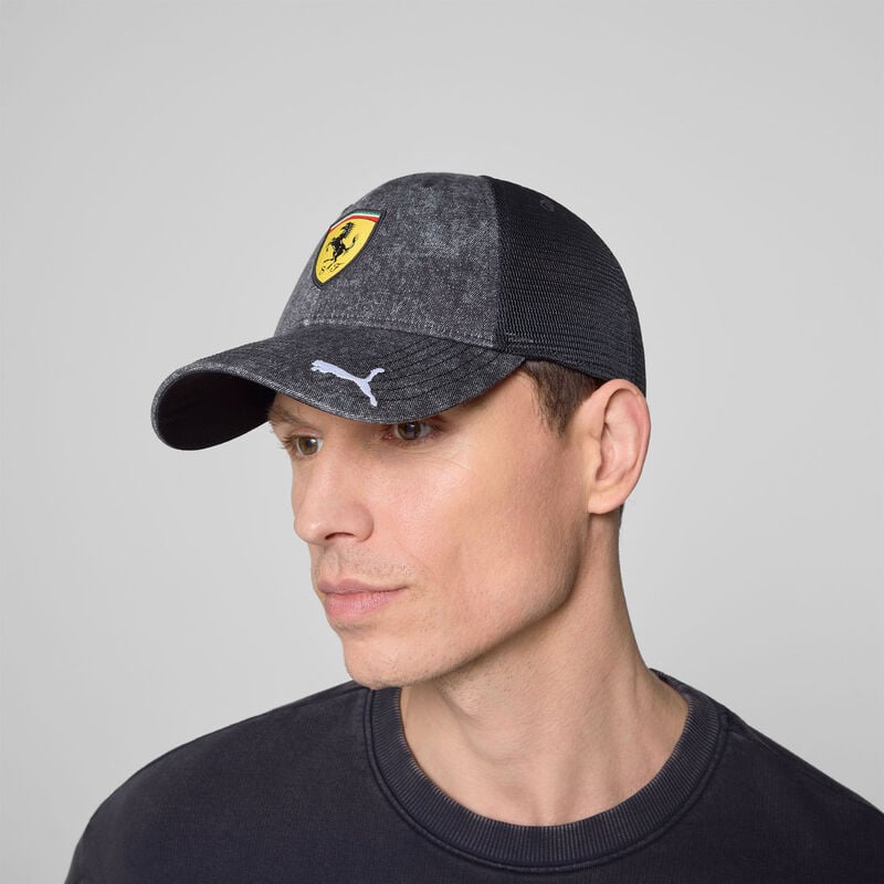 SF FW TRUCKER CAP - black