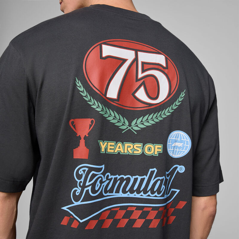F1 FW LEGACY GRAPHIC TEE - black