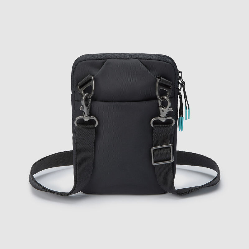 MAPF1 FW TRAVEL POUCH - black