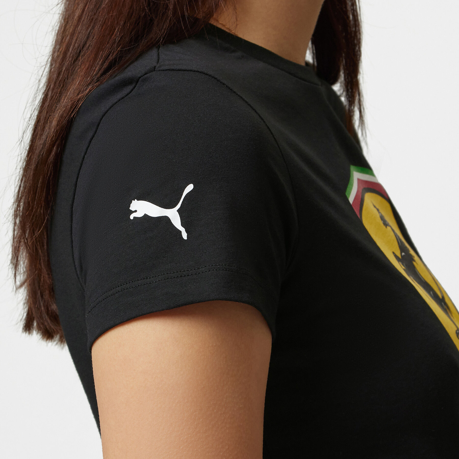 T shirt avec blason pour femme Scuderia Ferrari F1 Fuel For Fans