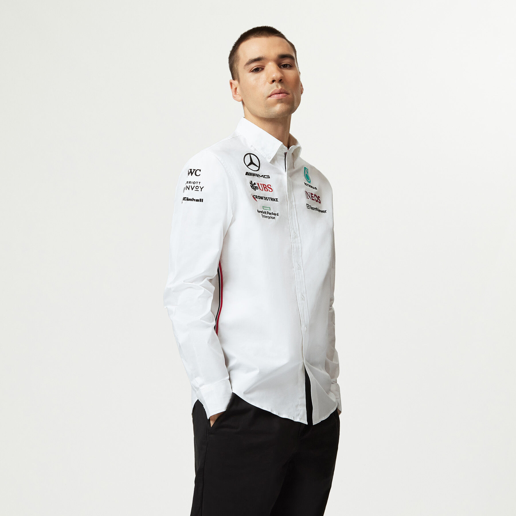 Mercedes kleding outlet