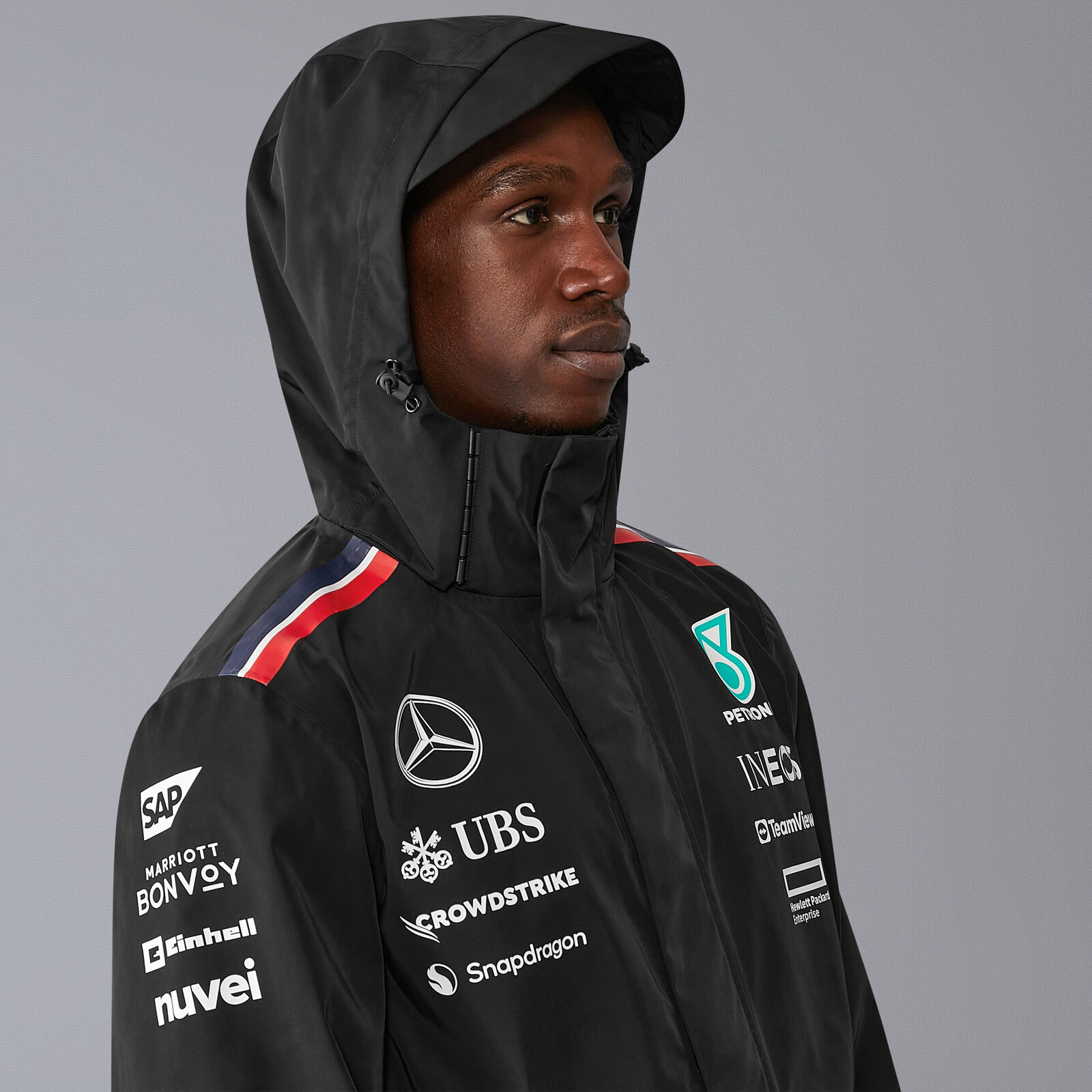 2024 Team-Regenjacke - Mercedes-AMG F1 | Fuel For Fans