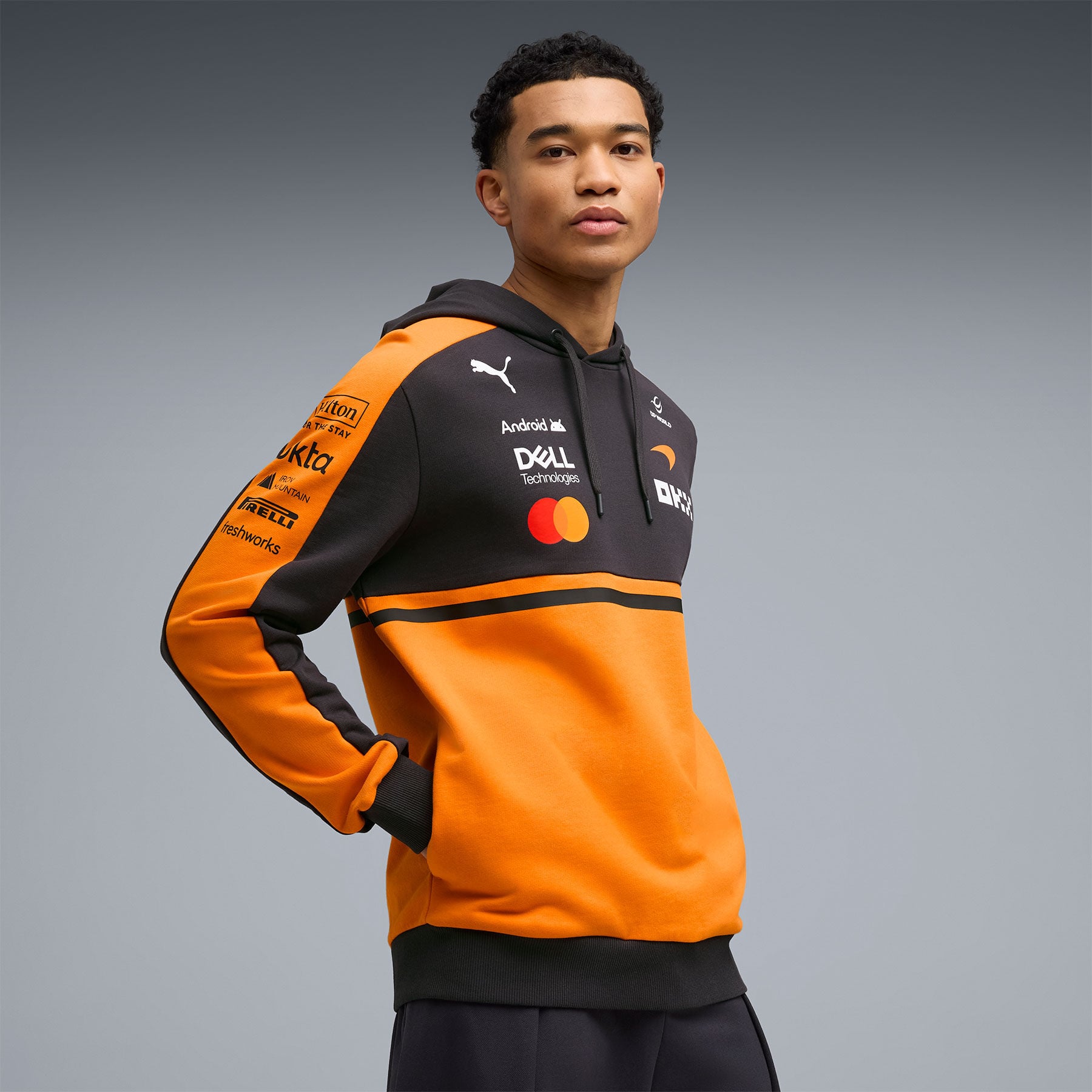 WINDANDSEA × 1/18billionパーカー PUMA 2026 Team Hoodie - McLaren Mastercard F1 | Fuel For Fans