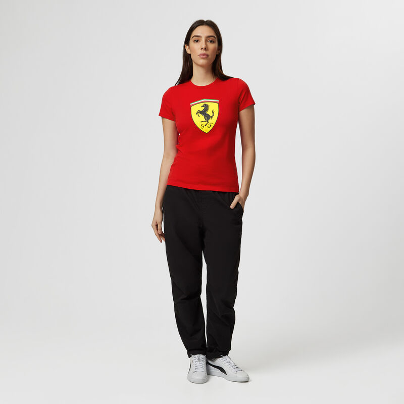 SF FW WOMENS LARGE SHIELD TEE - red