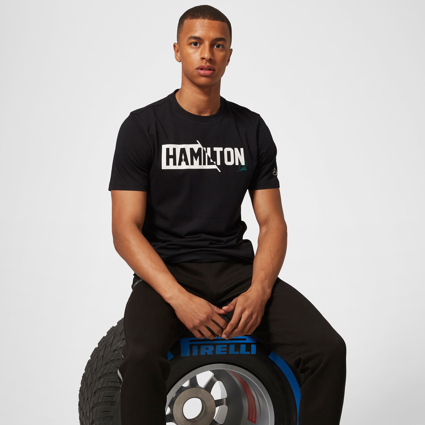 T shirt sales hamilton mercedes