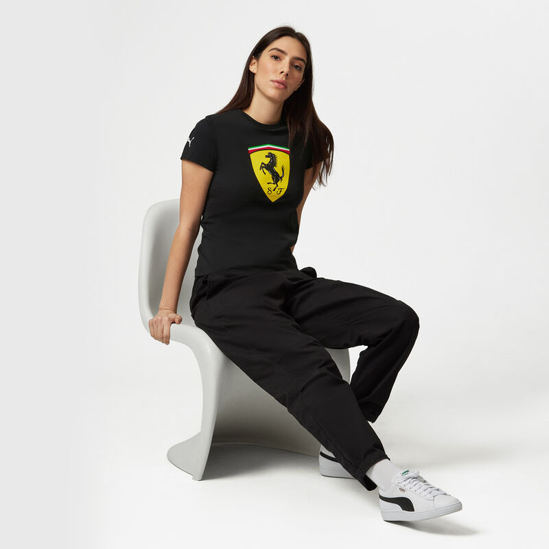 SF FW WOMENS LARGE SHIELD TEE - black