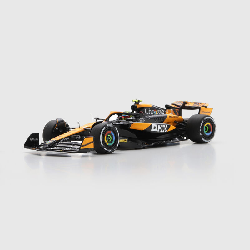 MCL LN MCL38 2024 1:43 CAR - orange