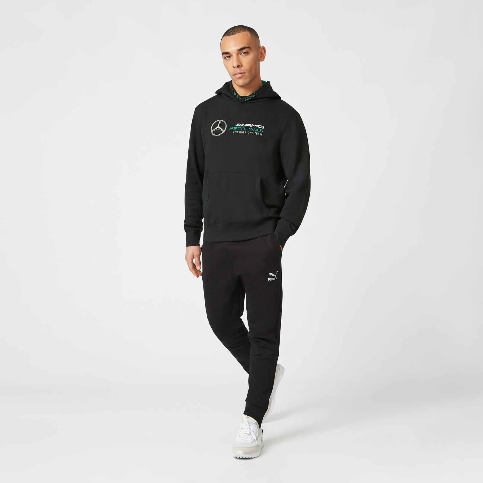 Logo-Hoodie - Mercedes-AMG Petronas | Fuel For Fans