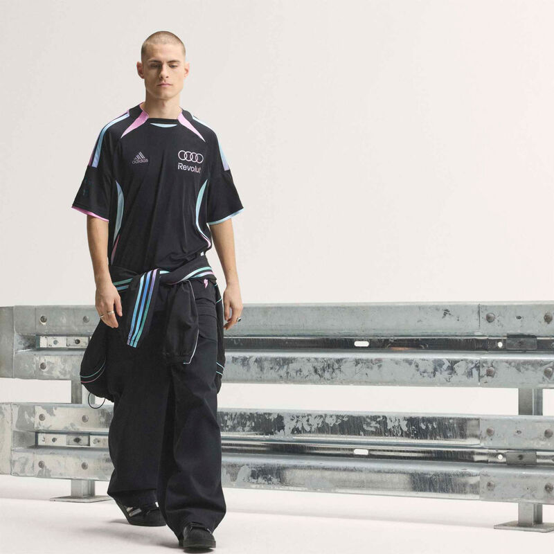 AUDI SE MENS MIAMI TEAM TEE - Black
