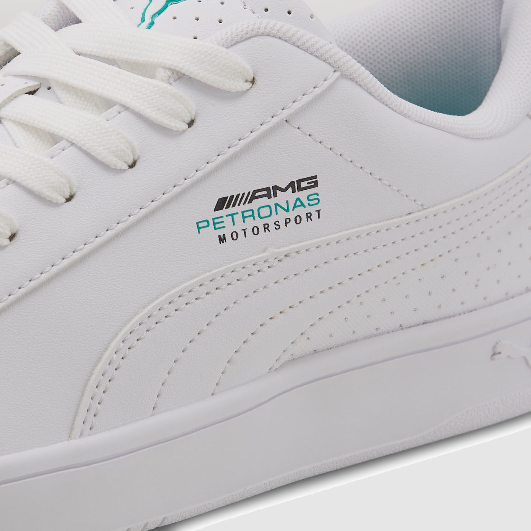 Puma court shop breaker derby white