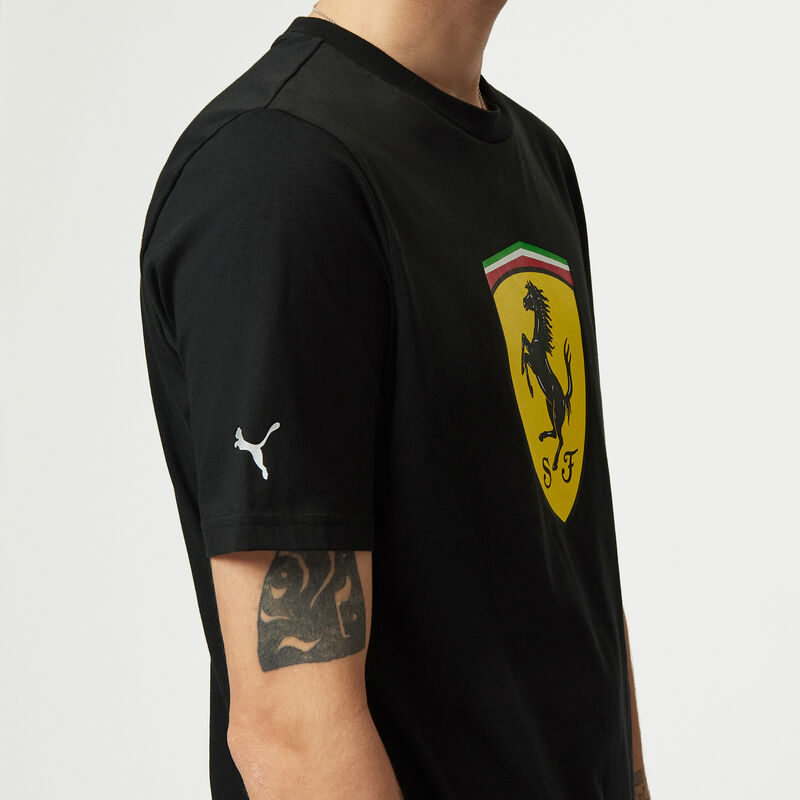 SF PU FW MENS LARGE SHIELD TEE - black