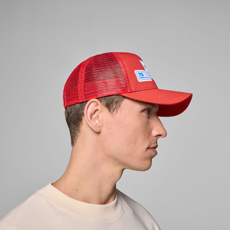 F1 FW HERITAGE TRUCKER CAP - red
