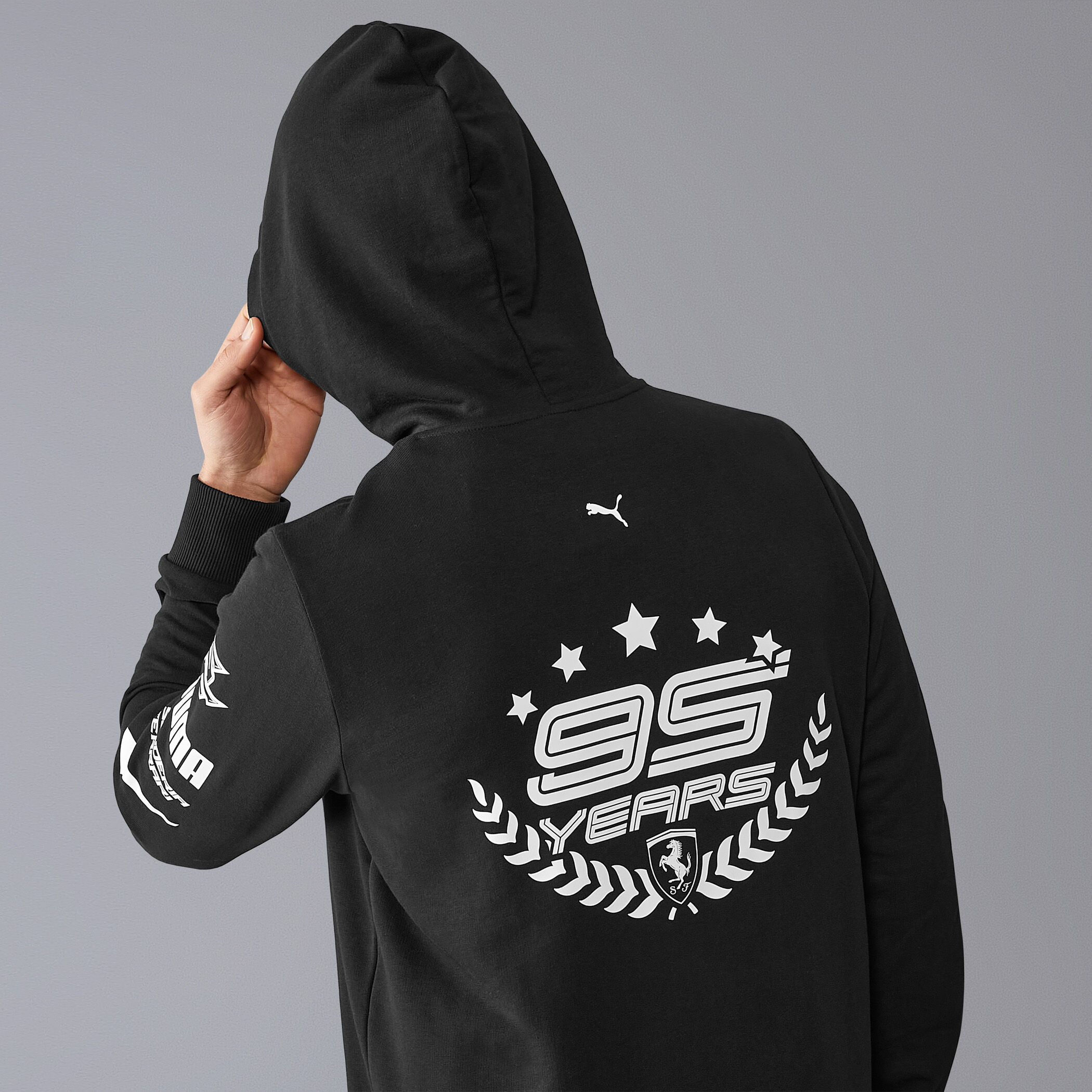 Black ferrari hoodie store