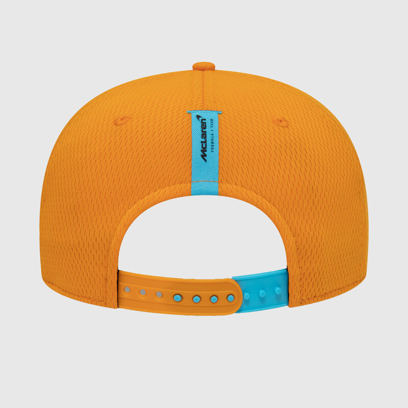 MCLAREN SL RP 2023 KIDS LN 950 PRE CURVE CAP - orange