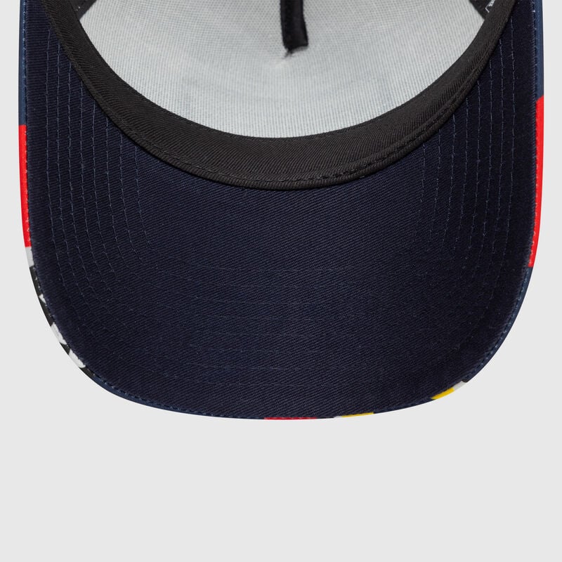 RBR ABSTRACT EF TRUCKER - white