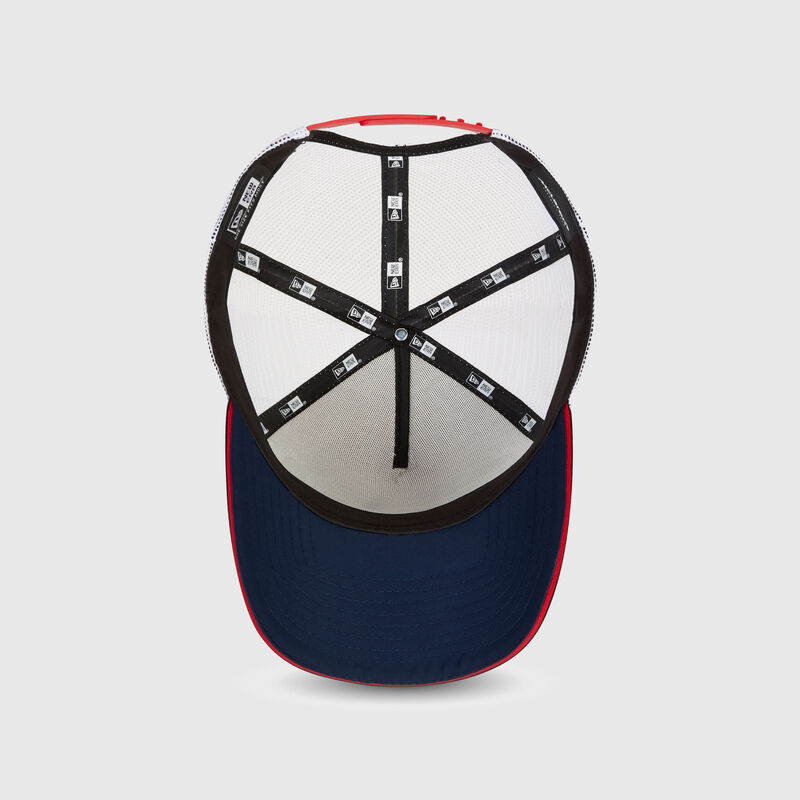 MCLAREN SL USA E-FRAME TRUCKER CAP - white