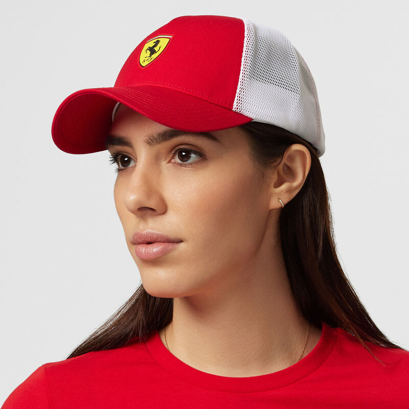 SF FW TRUCKER CAP - red