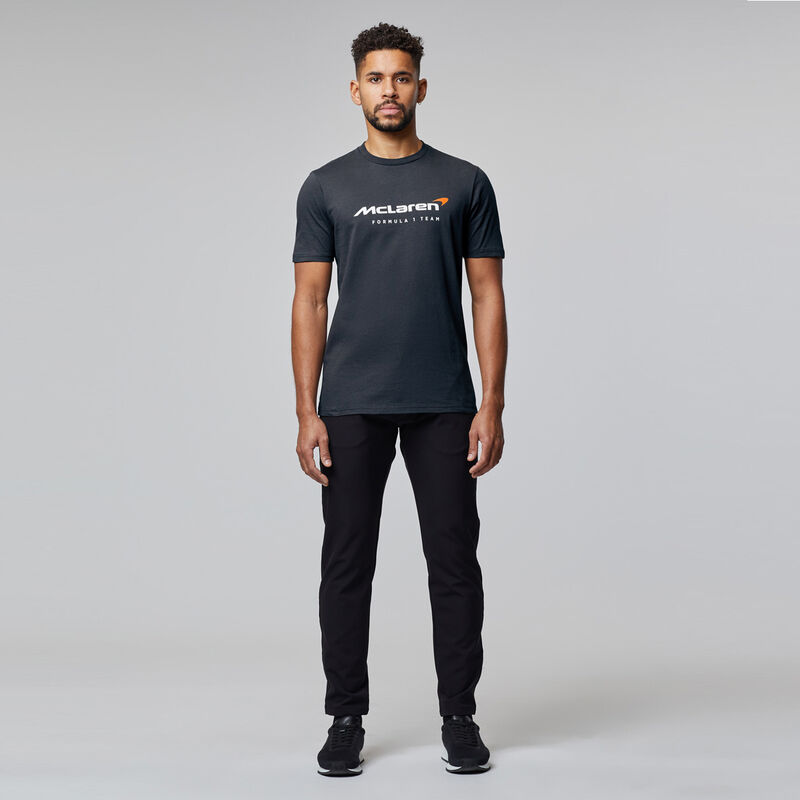 MCLAREN FW ESSENTIALS TEE - Antracit