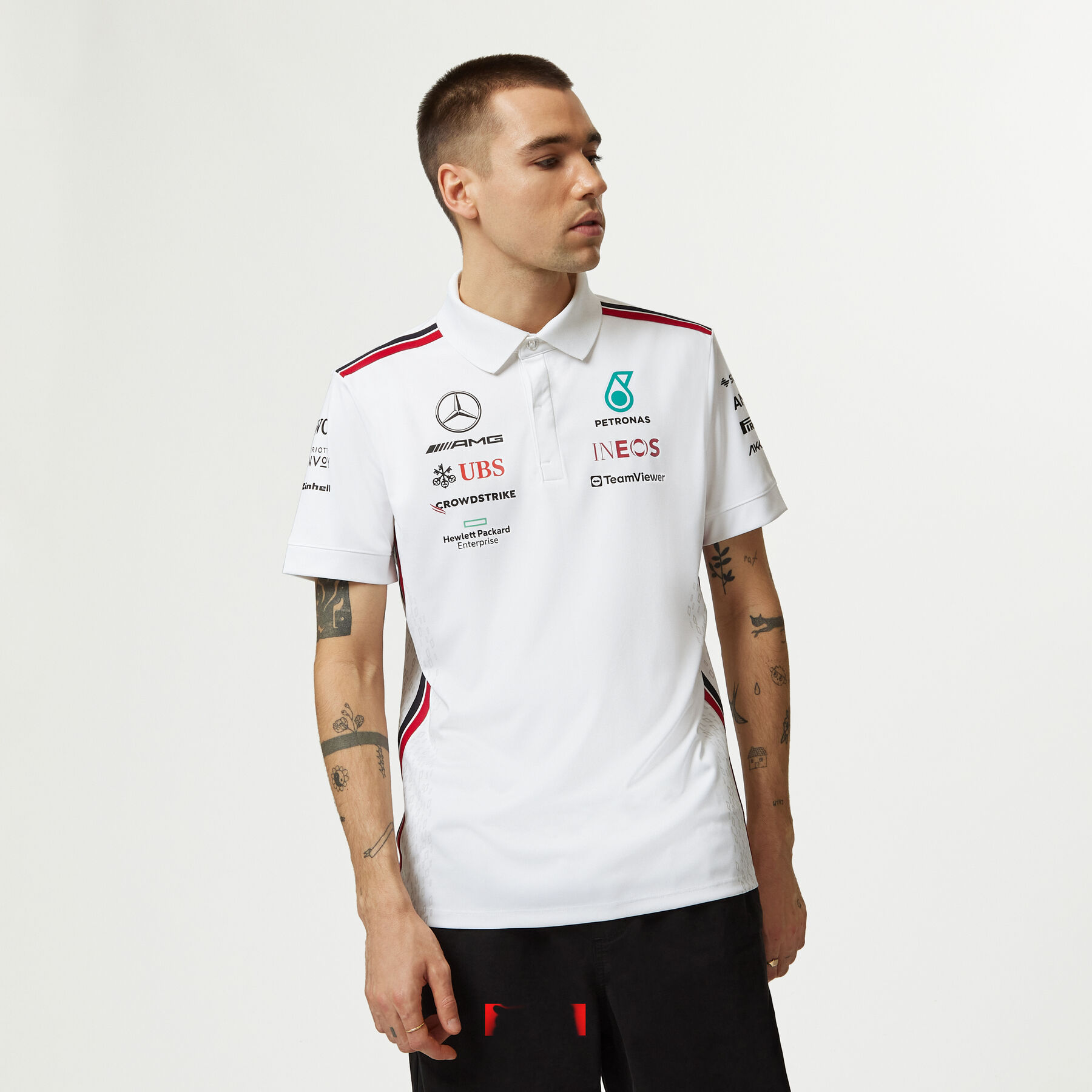 Playera petronas tommy outlet