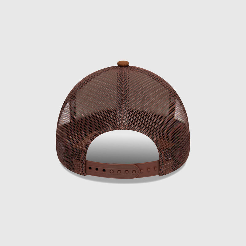 RBR SL LIFESTYLE SEASONAL PATCH TRUCKER - chocolate