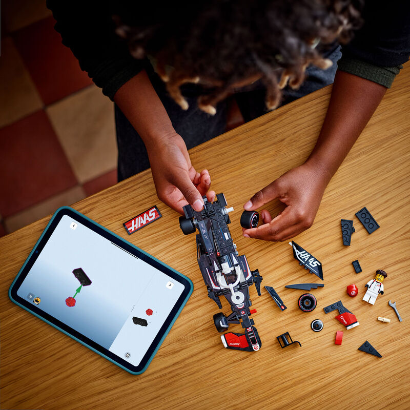 HAAS SPEED CHAMPIONS LEGO SET - black