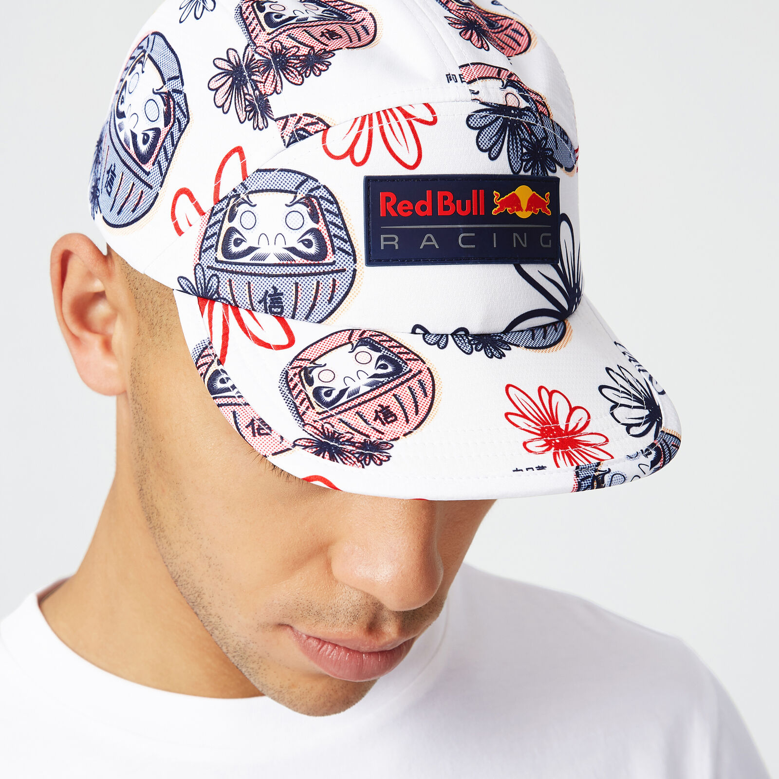 Red Bull Racing shop, 100% official RBR products