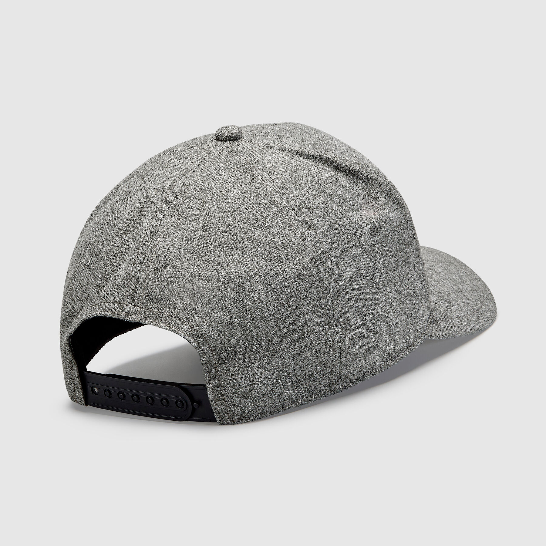 Mercedes nike hat store