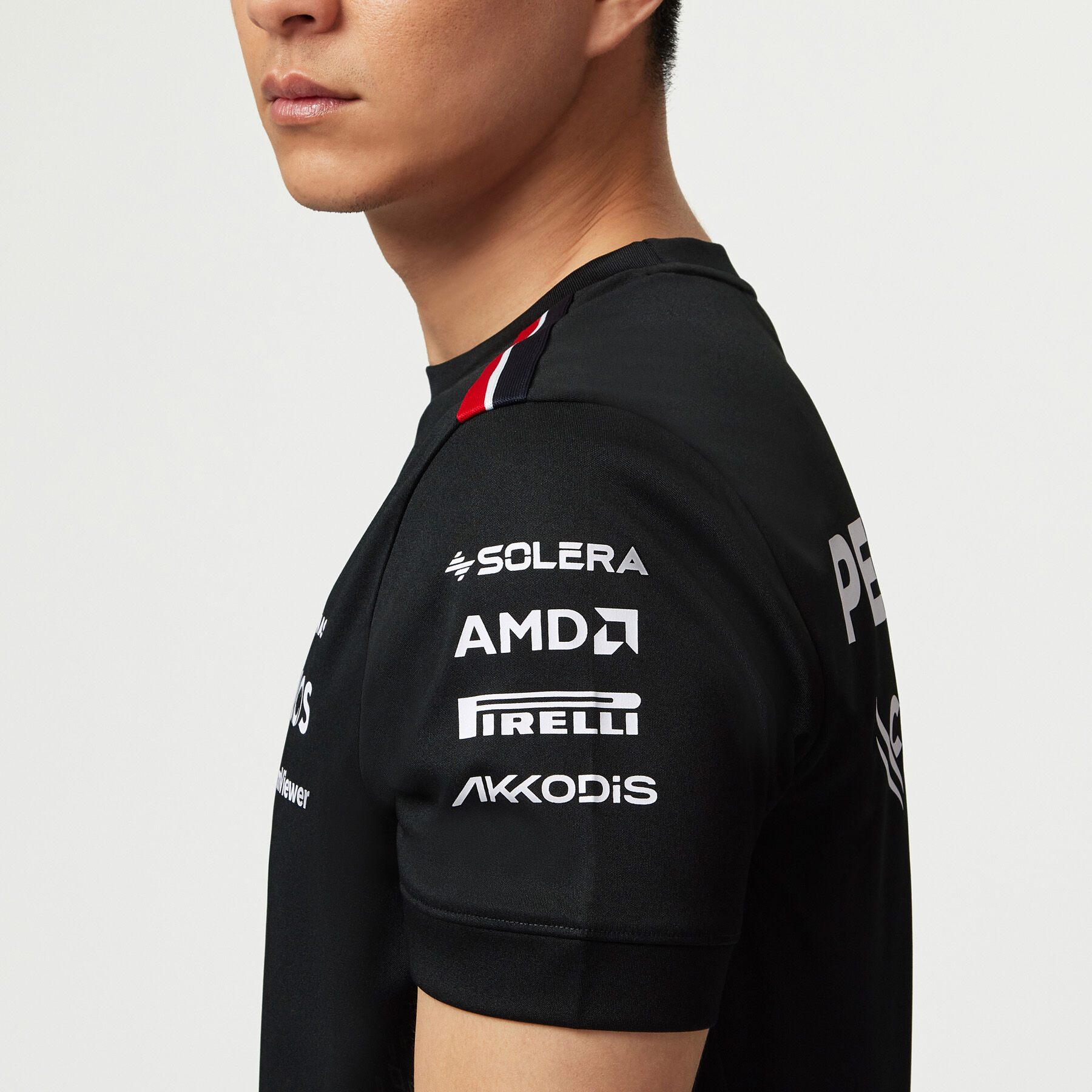 Magliette mercedes sale