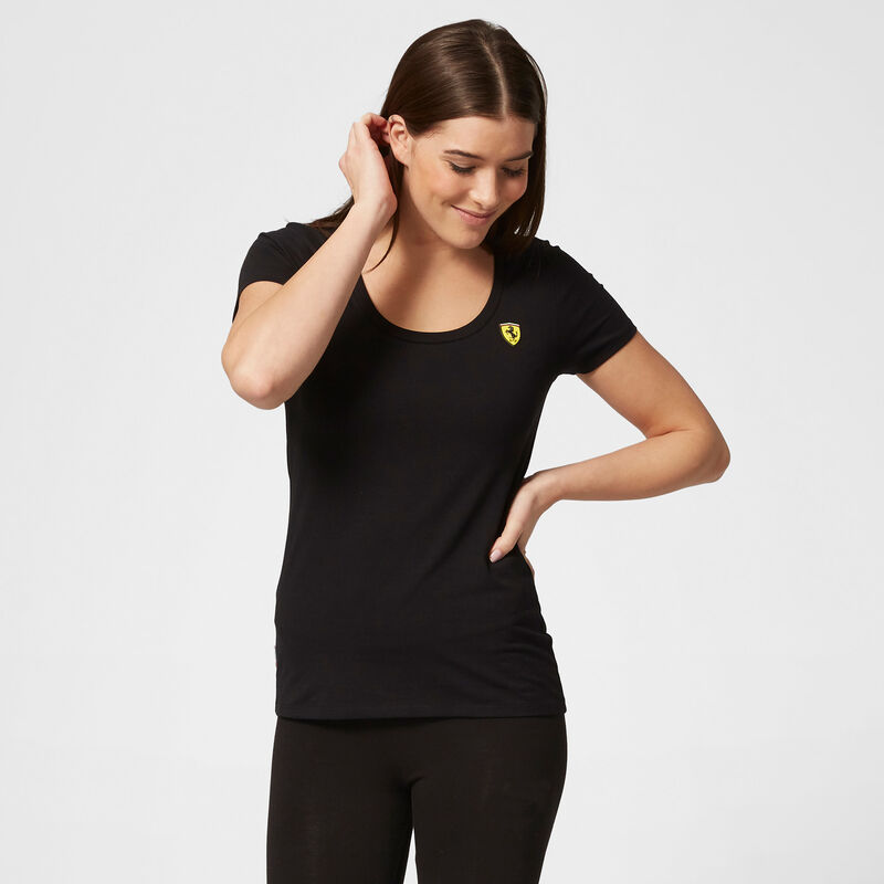 SF FW WOMENS SMALL SHIELD TEE - black